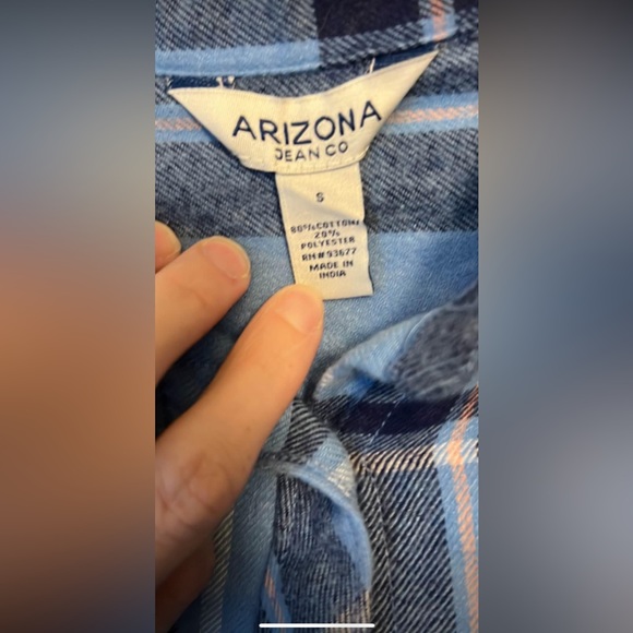 Ladies Arizona Flannel Top 🌸 - Picture 2 of 2
